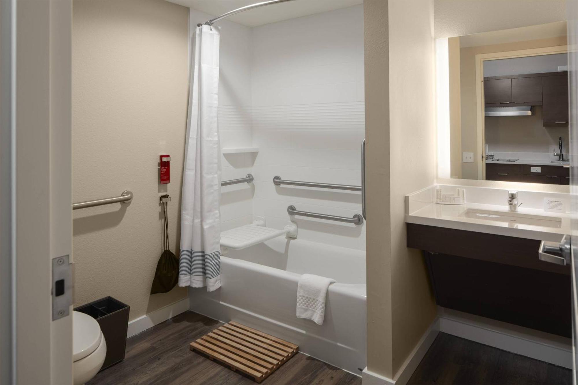 Towneplace Suites By Marriott Tampa South Exteriör bild