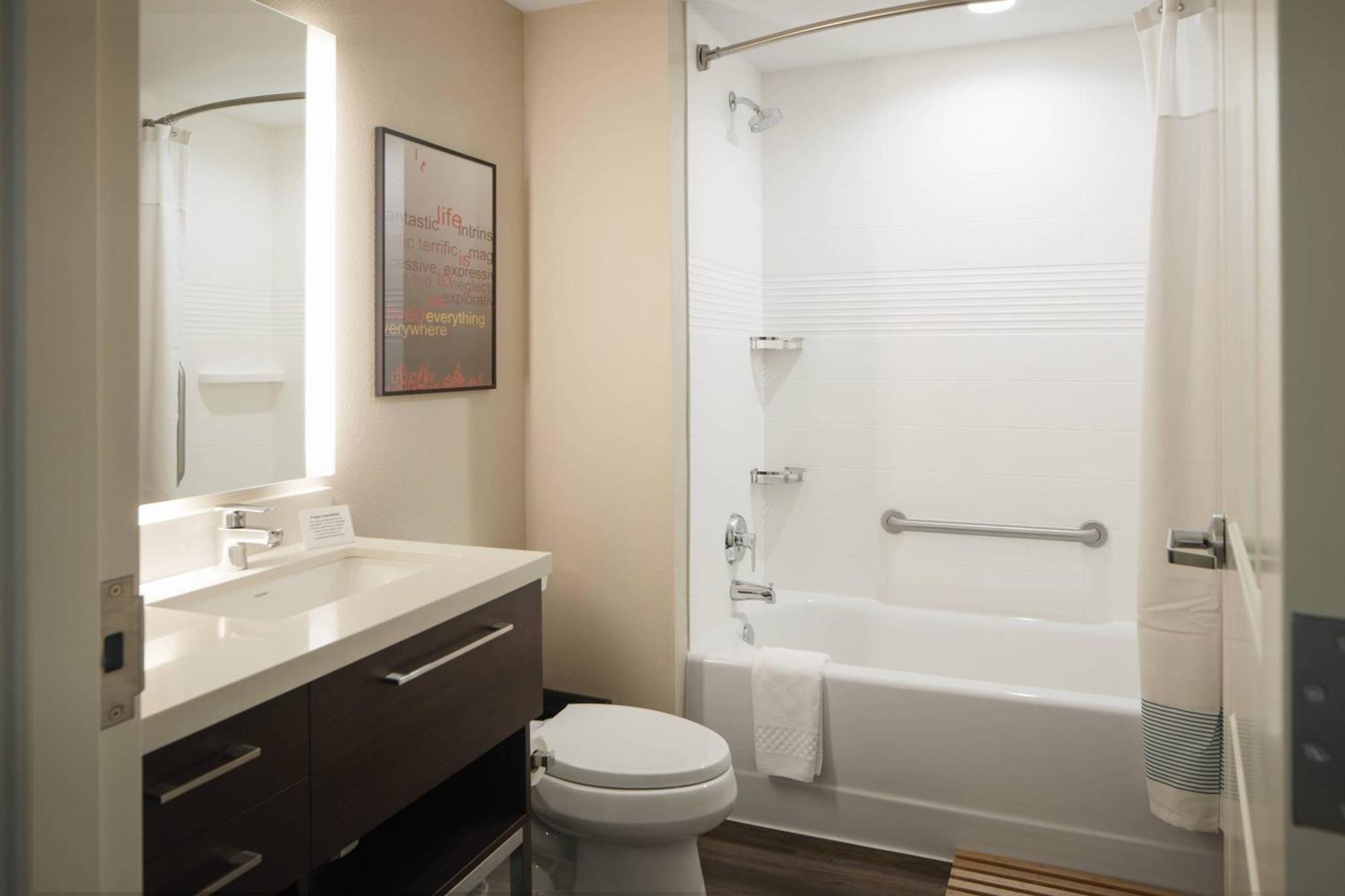 Towneplace Suites By Marriott Tampa South Exteriör bild